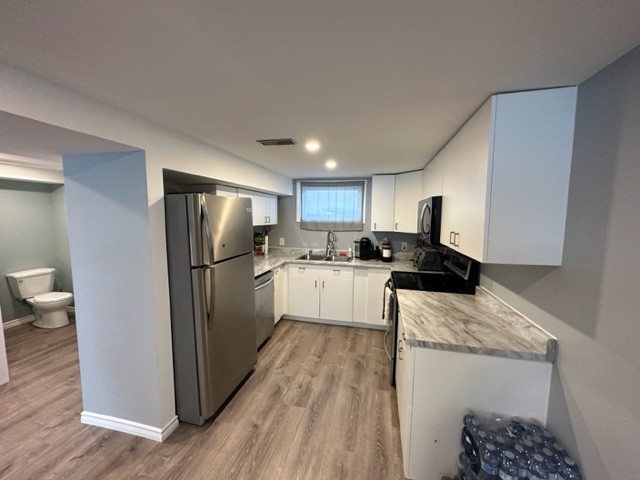 43 Walker Ave, Lower
