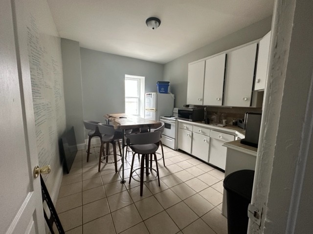 191 Bayfield Upper (Commercial)
