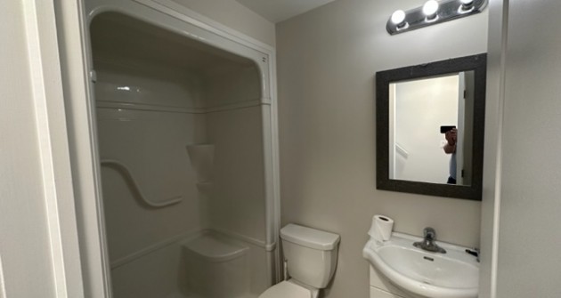 55B Chaucer, Lower