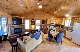 91 Theme Park Dr, Wasaga Beach
