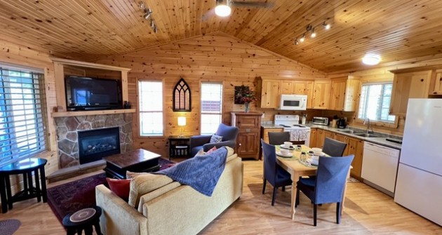 91 Theme Park Dr, Wasaga Beach