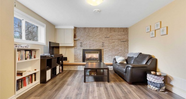 41 Simcoe, Lower