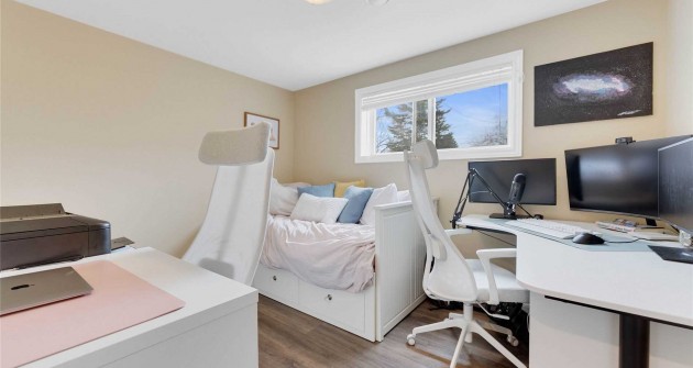 41 Simcoe, Lower