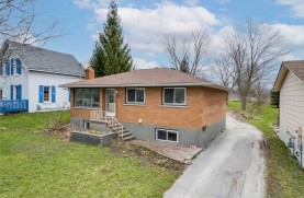 41 Simcoe, Lower