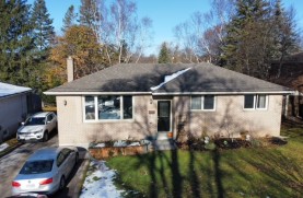 20 Howard, Upper