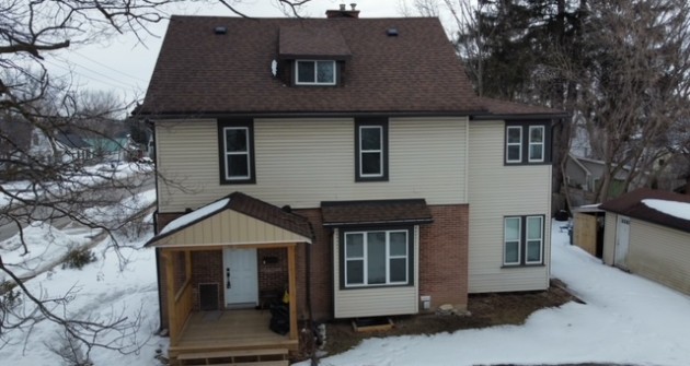 15 Frances, Upper