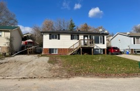 67 Cindy Lee, Upper