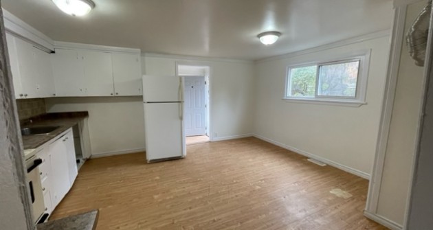 242 Mary St