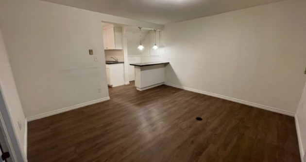 209 Oxford St