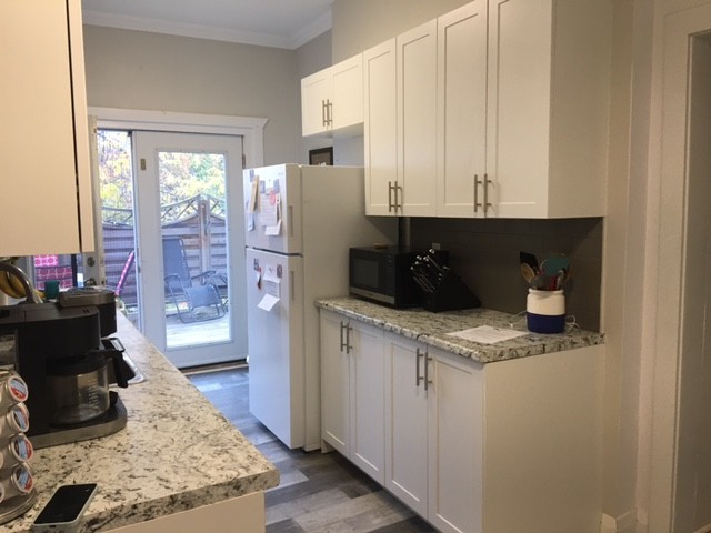 151 Brant St W #2