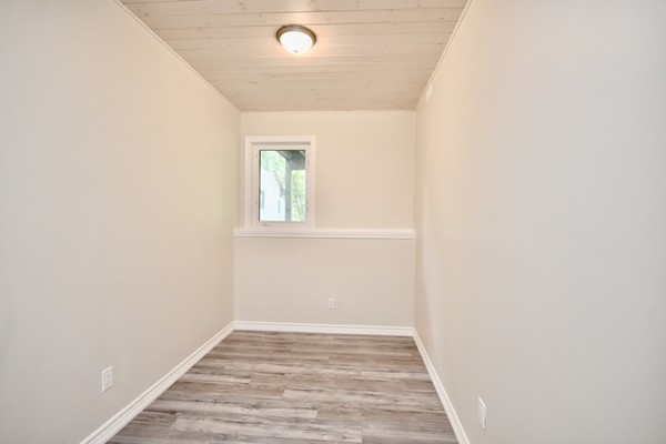 246 Mississauga St W